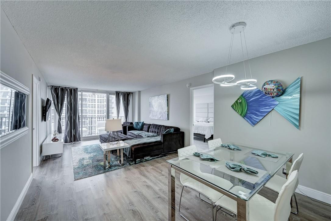 Silver Thatch - Residential Lease