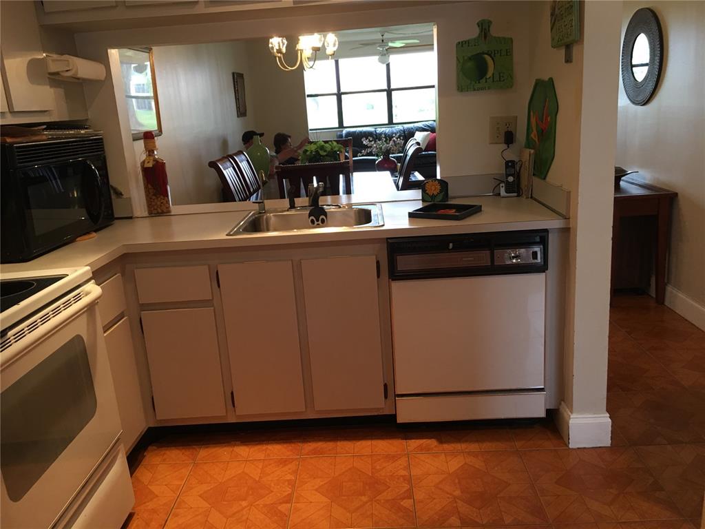 Sunrise Lakes Phase 4 - Residential