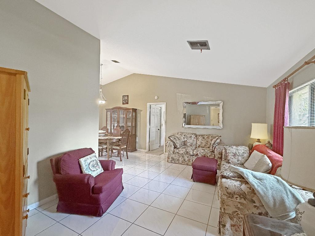 SUGAR POND MANOR OF WELLINGTON - Residential