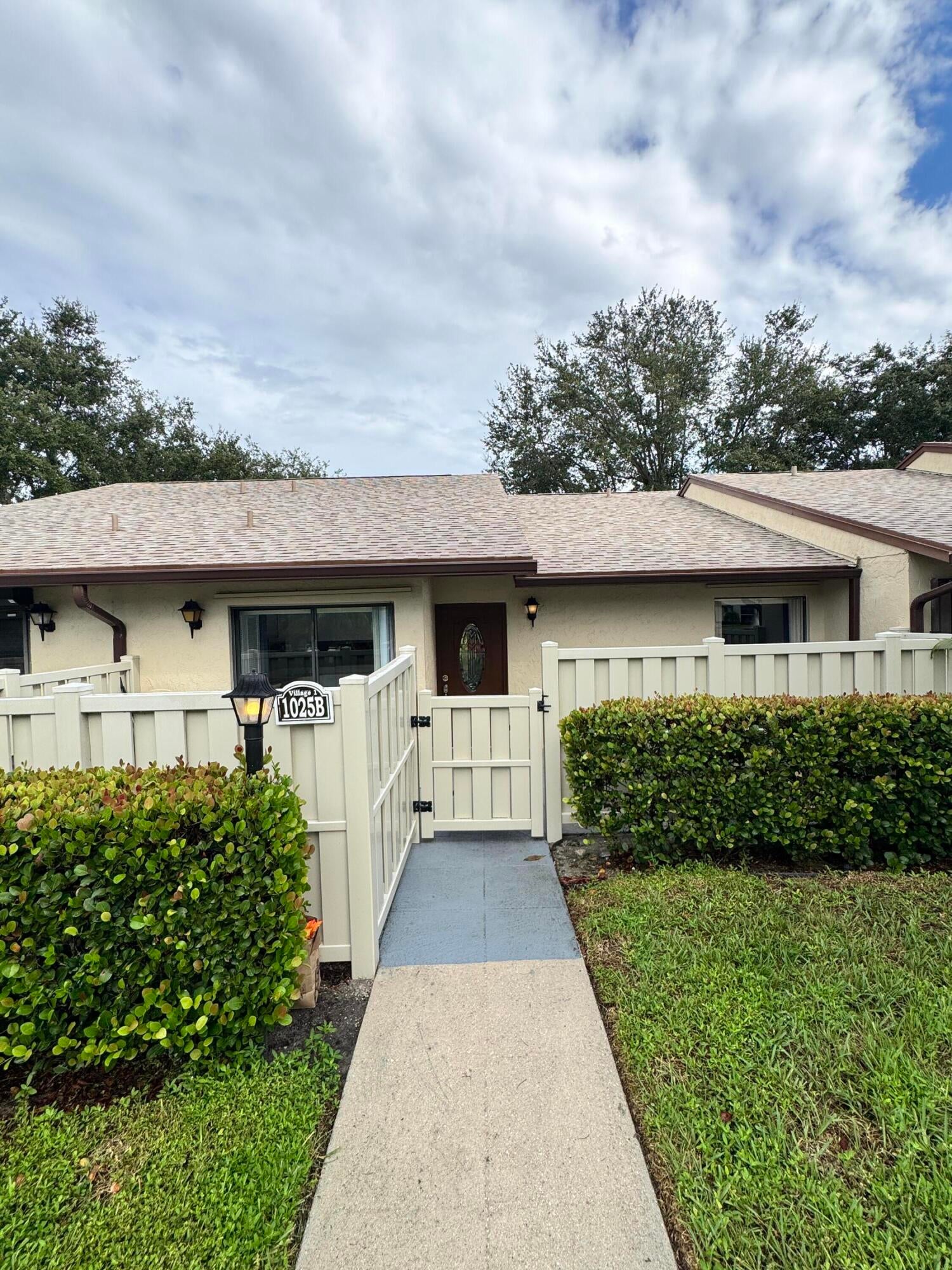 Properties 1025 Green Pine Boulevard B