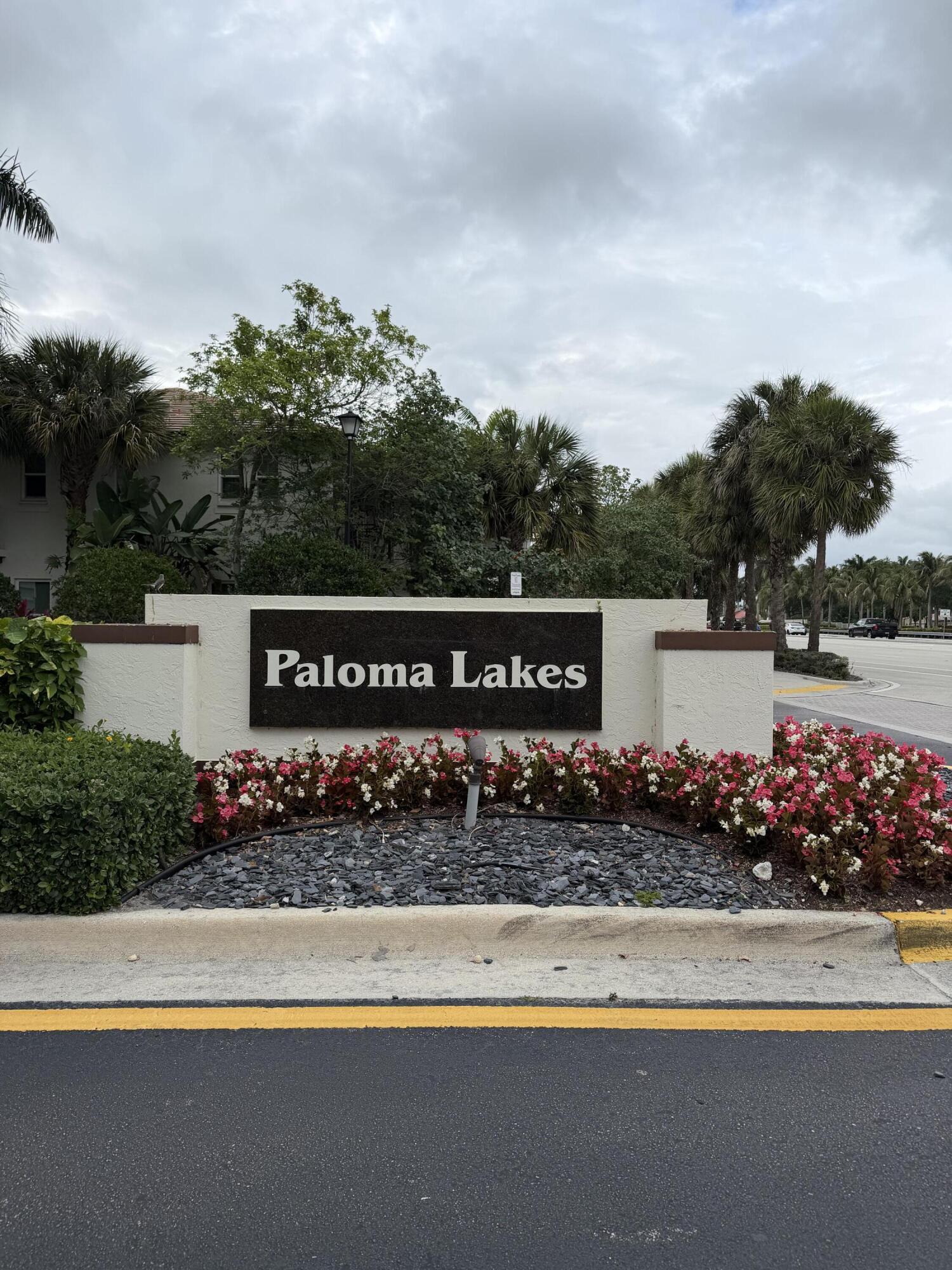 PALOMA LAKES CONDOMINIUM NO 1 - Residential