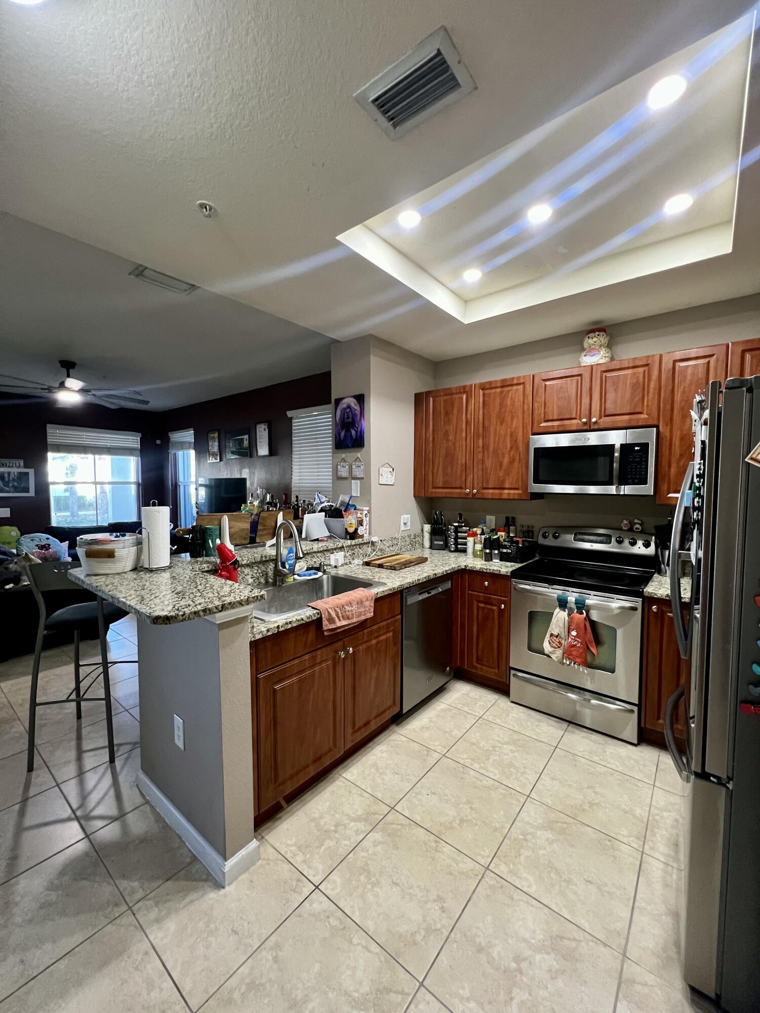 PALOMA LAKES CONDOMINIUM NO 1 - Residential