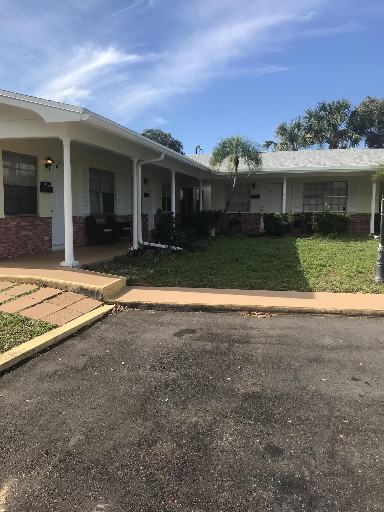 HIGHLAND PARK - Residential Lease