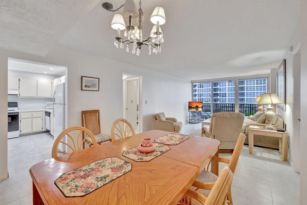 525 N Ocean Blvd 522