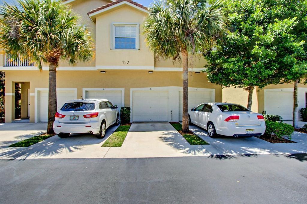 Photo of 152 Village Boulevard #B, Tequesta, FL 33469 (MLS # R10924029)