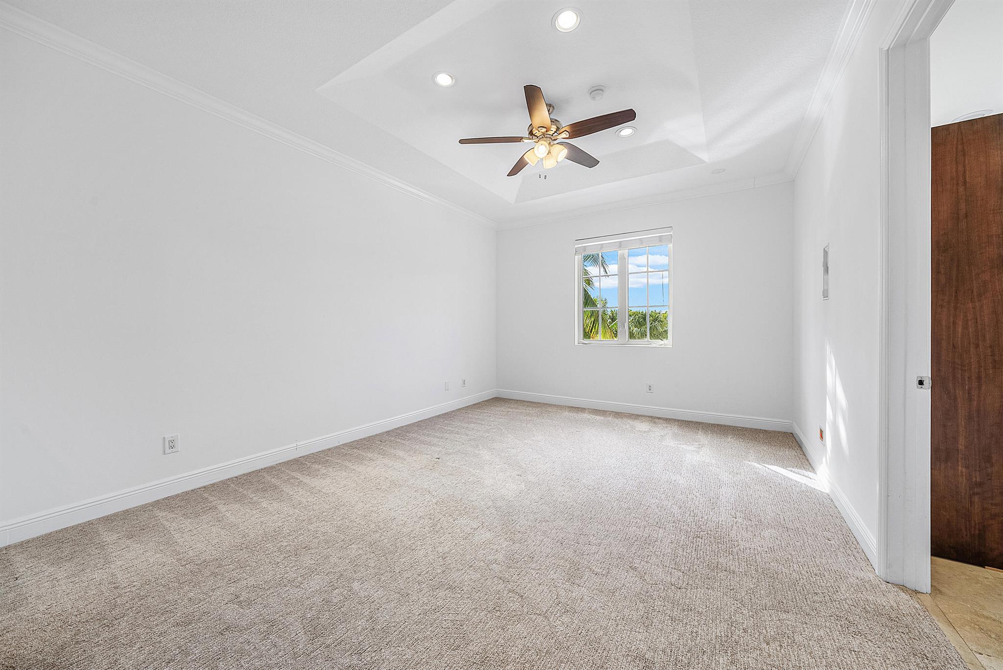 ESTANCIA AT BOYNTON BEACH - Residential