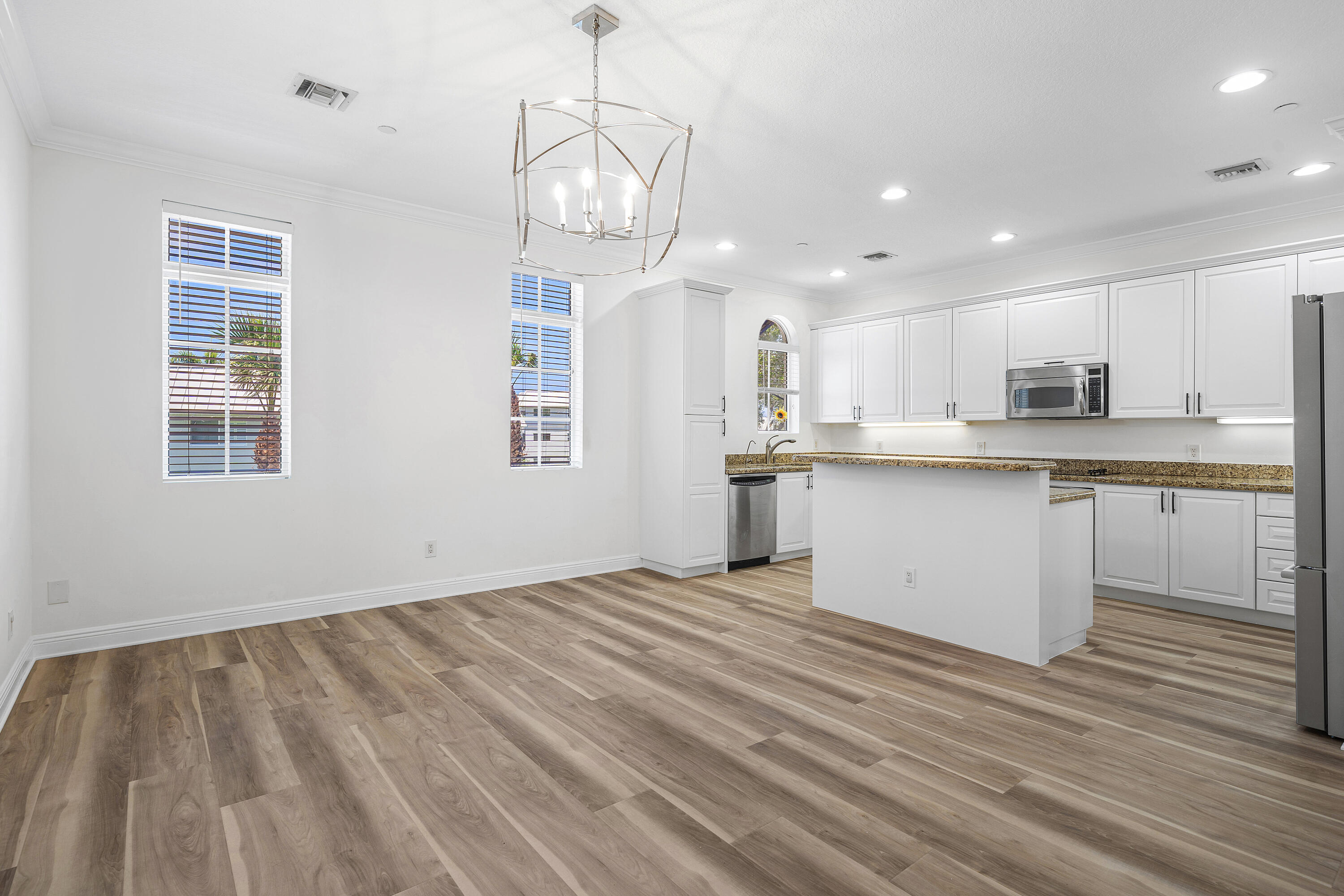 ESTANCIA AT BOYNTON BEACH - Residential