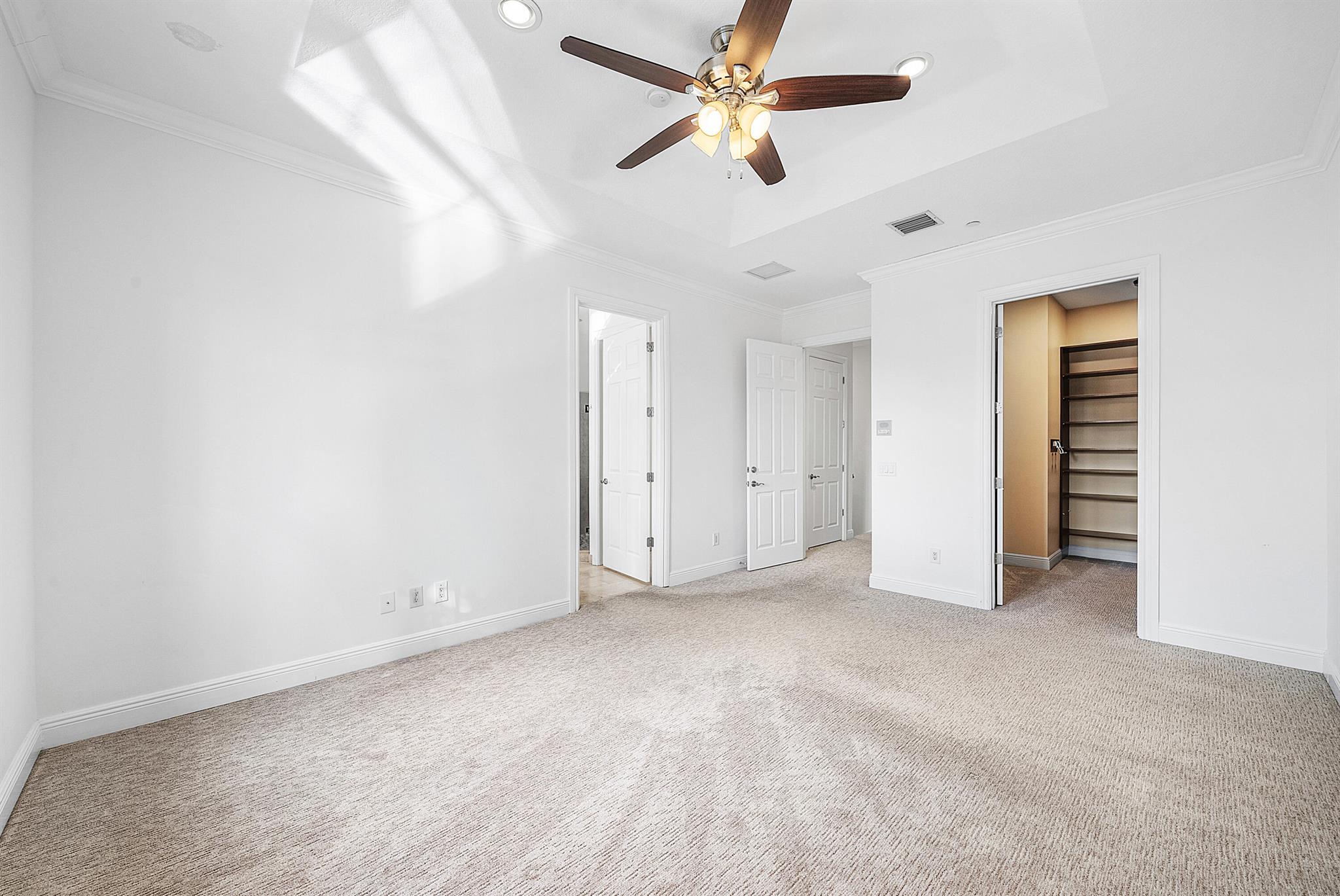 ESTANCIA AT BOYNTON BEACH - Residential