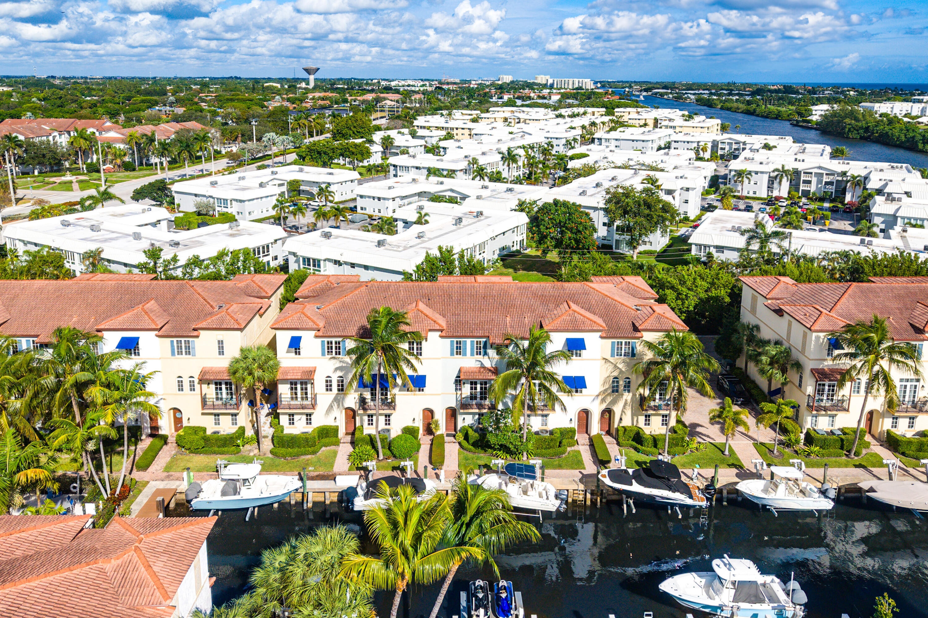 ESTANCIA AT BOYNTON BEACH - Residential