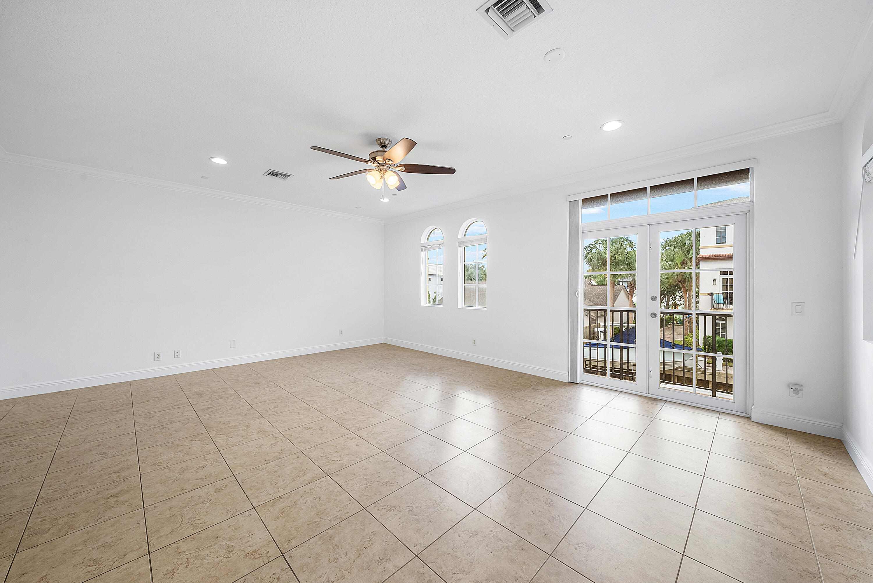 ESTANCIA AT BOYNTON BEACH - Residential