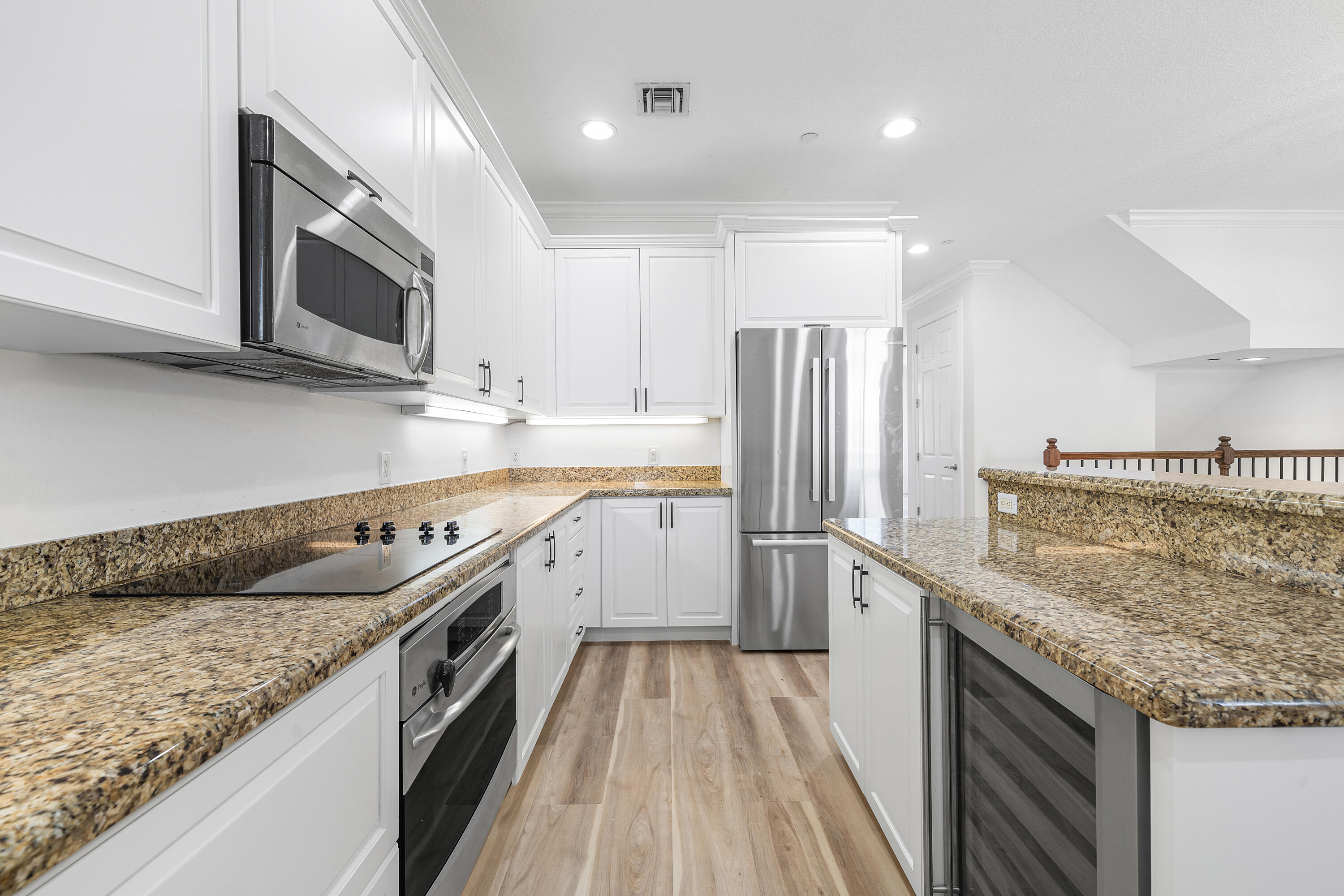 ESTANCIA AT BOYNTON BEACH - Residential