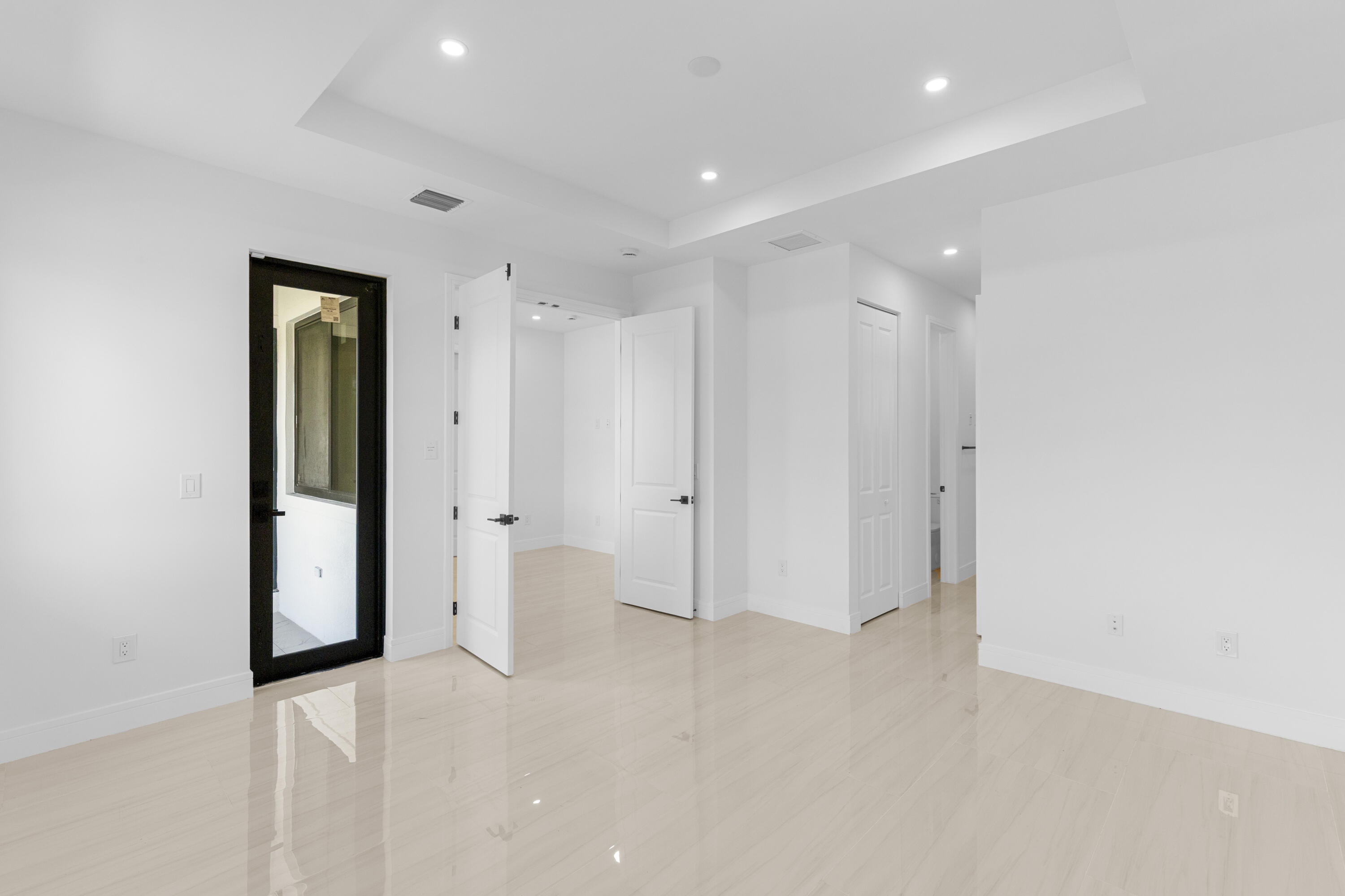 PALM-AIRE VILLAGE 3RD SEC ADDN 7 - Residential