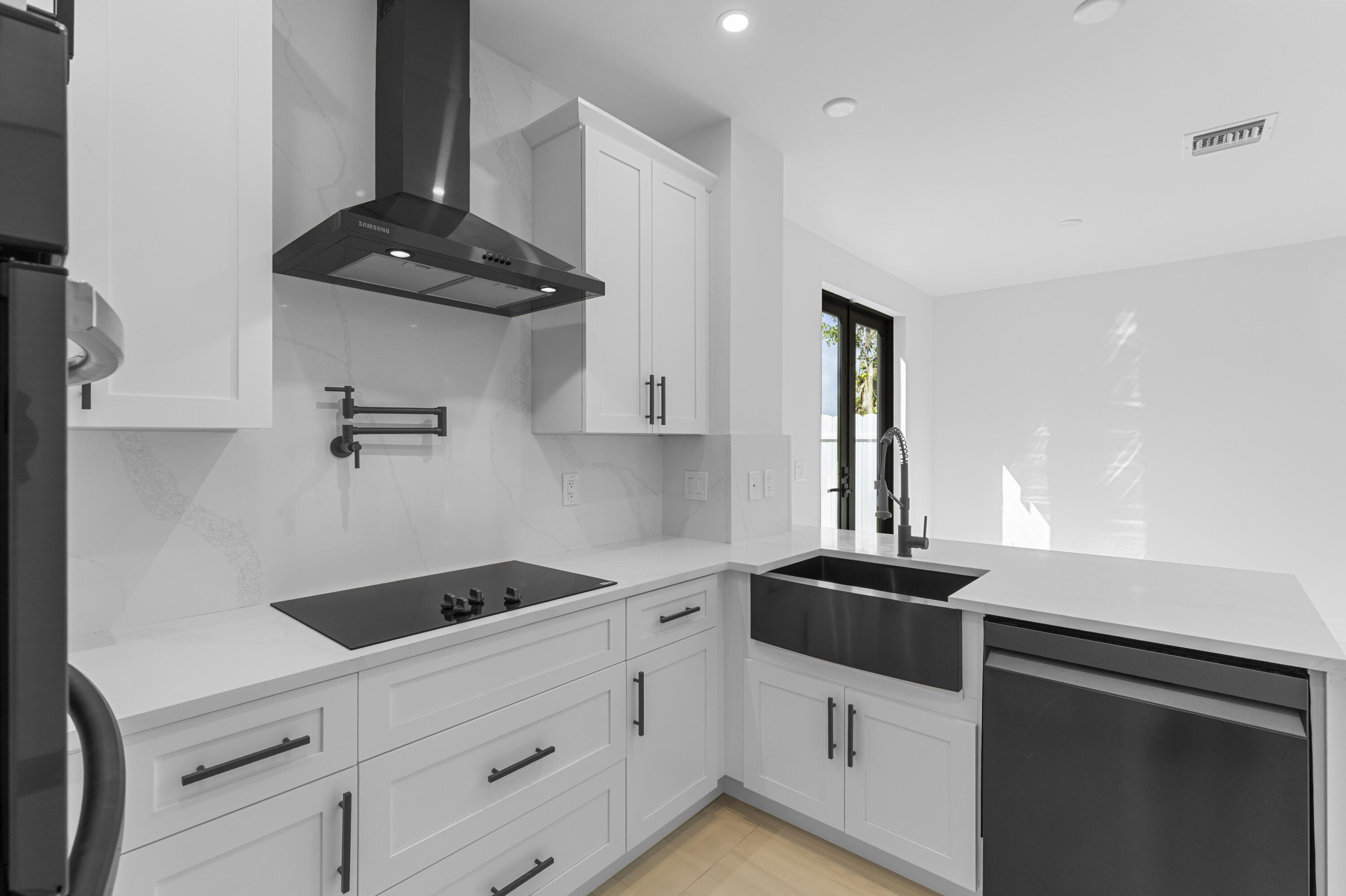 PALM-AIRE VILLAGE 3RD SEC ADDN 7 - Residential