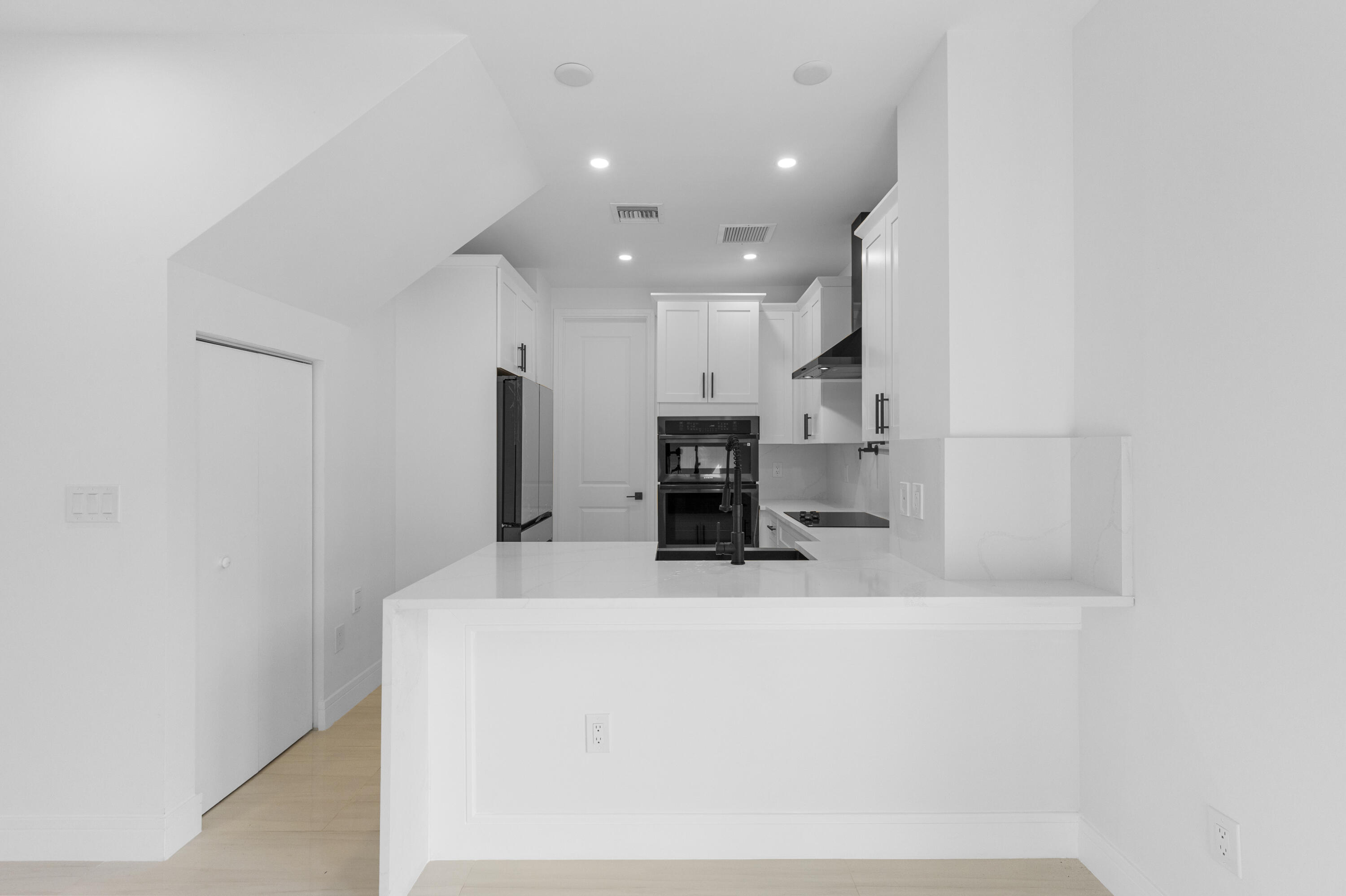 PALM-AIRE VILLAGE 3RD SEC ADDN 7 - Residential