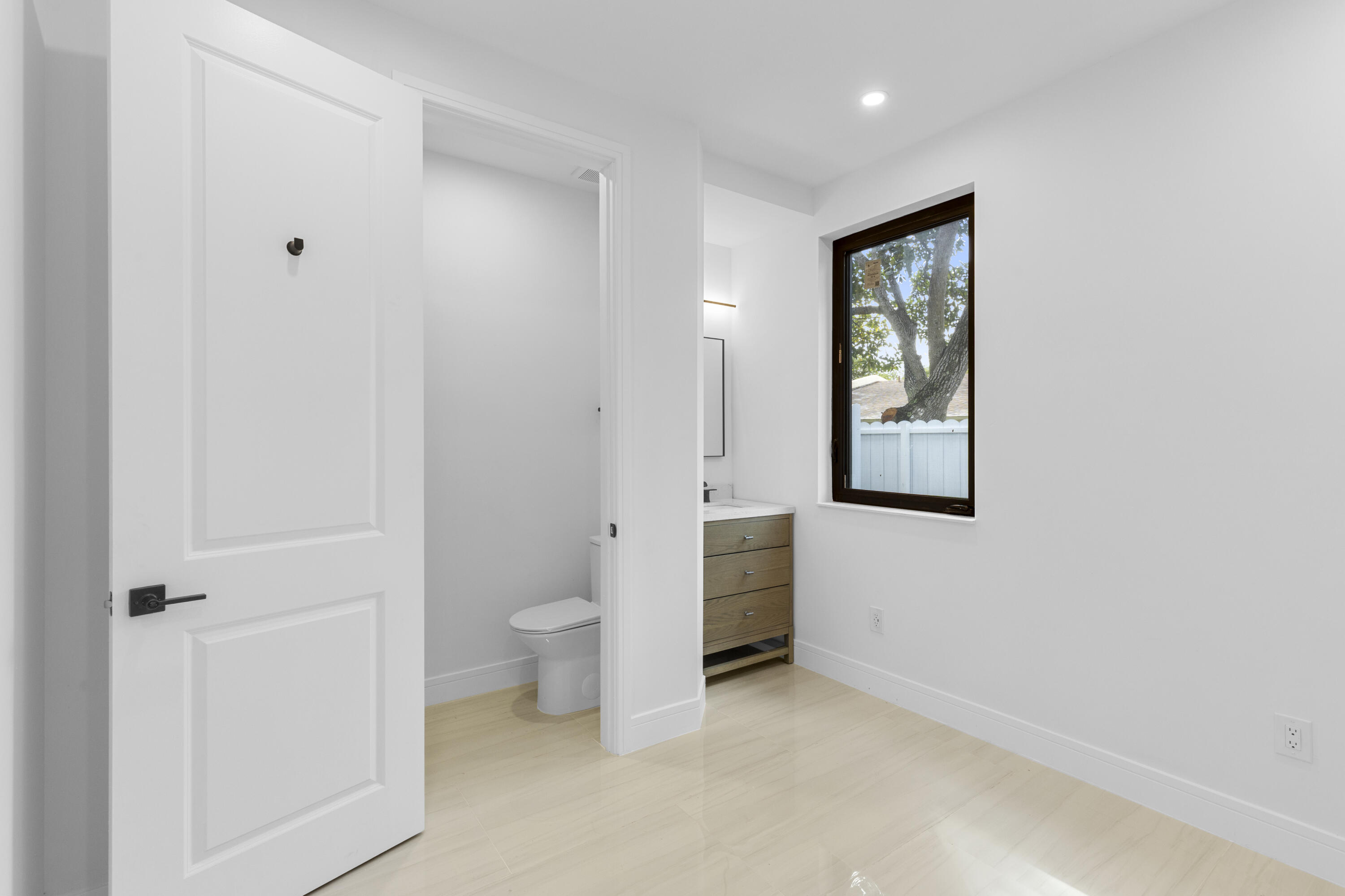 PALM-AIRE VILLAGE 3RD SEC ADDN 7 - Residential