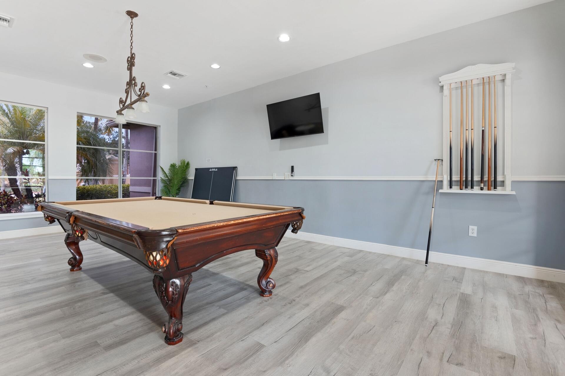 ST ANDREWS AT POLO CLUB CONDO - Residential