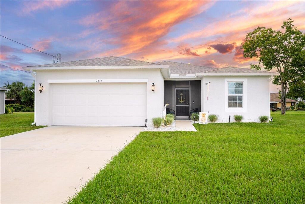 Photo of 2441 SE Toledo Avenue, Port Saint Lucie, FL 34952 (MLS # R11015005)