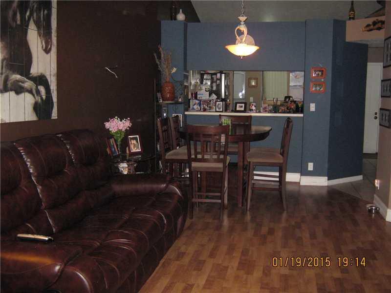 Courtyard at Coral Gate - Residential