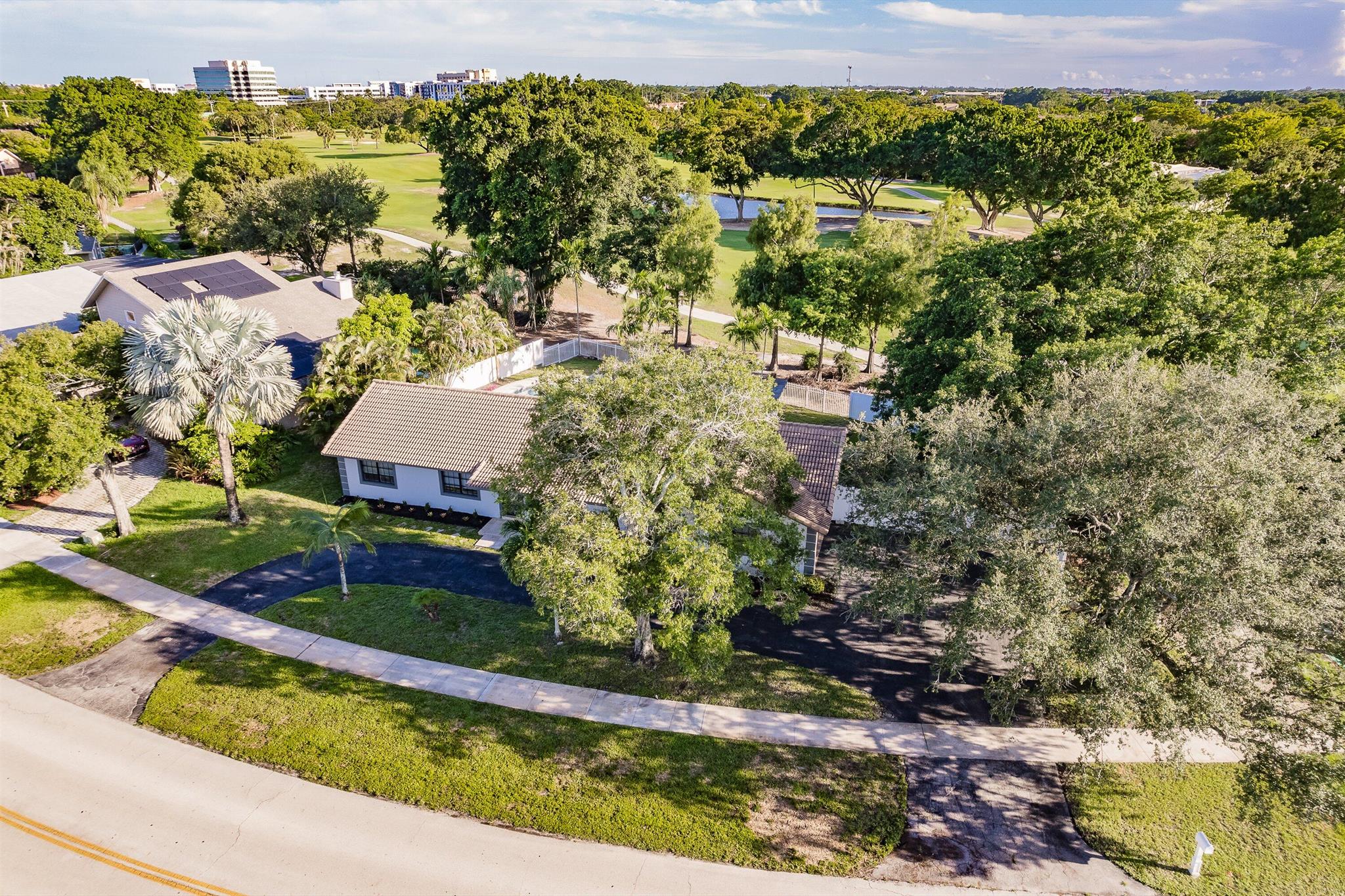 8690 Gatehouse Road