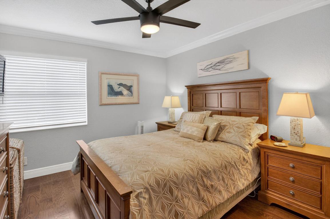 KINGS POINT CAPRI CONDOS - Residential