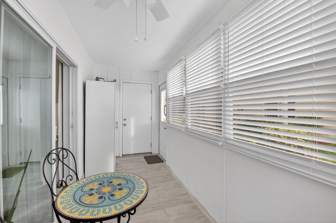 KINGS POINT CAPRI CONDOS - Residential