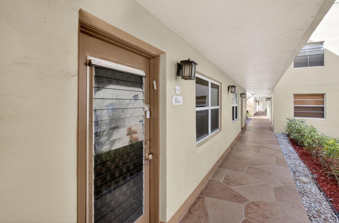 KINGS POINT CAPRI CONDOS - Residential