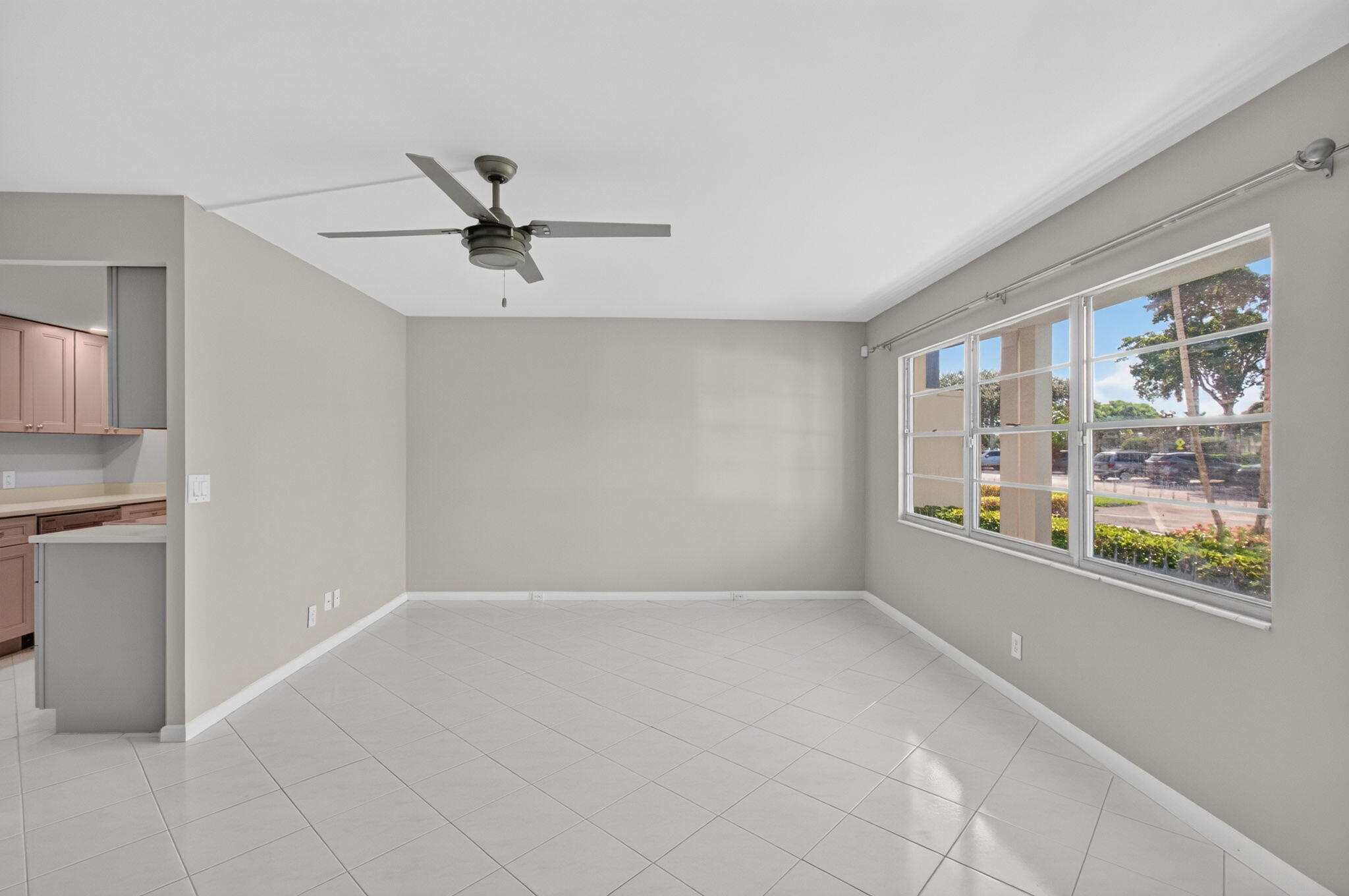 1055 AINSLIE D Drive