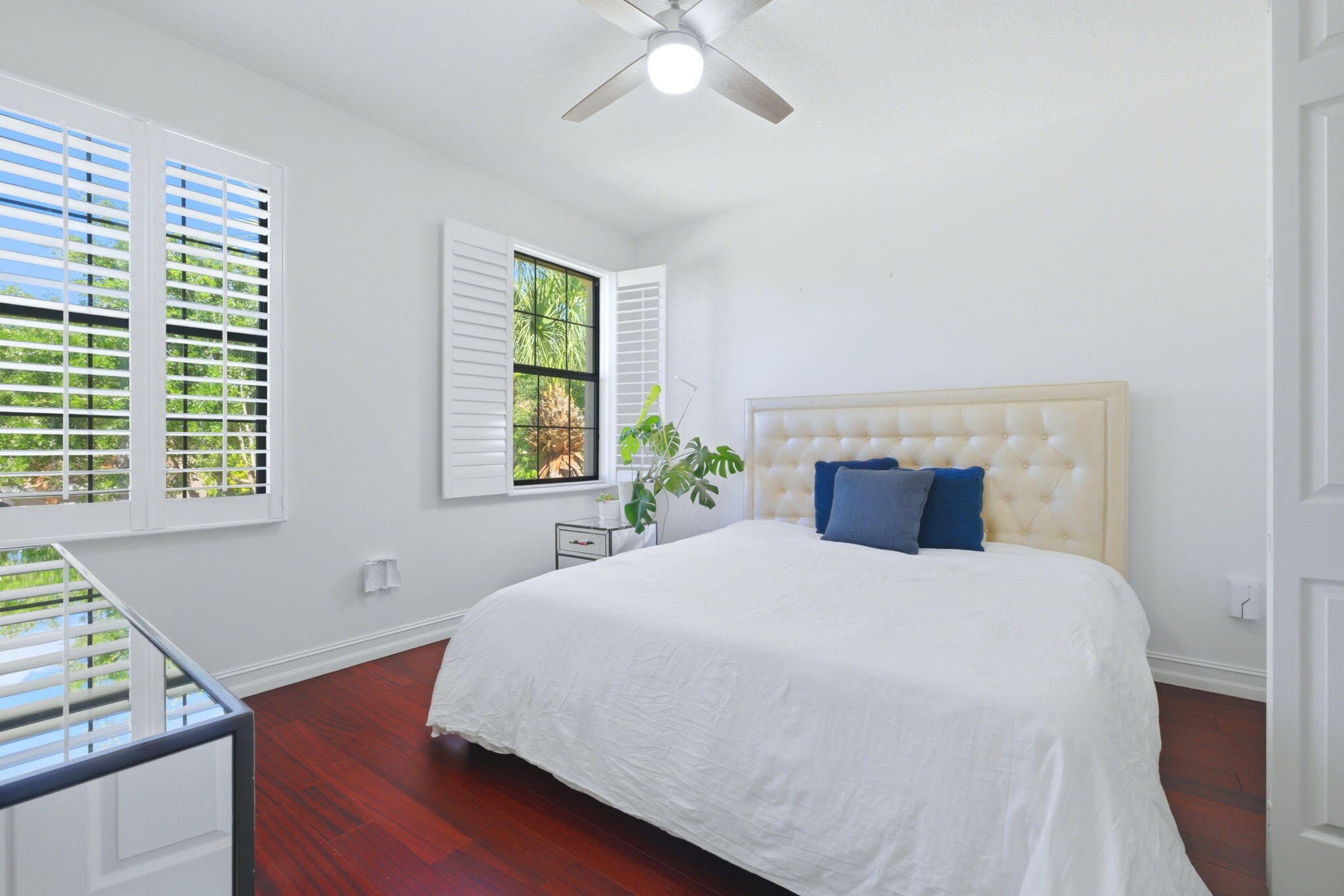 ATLANTIC COMMONS PL 5 - Residential Lease