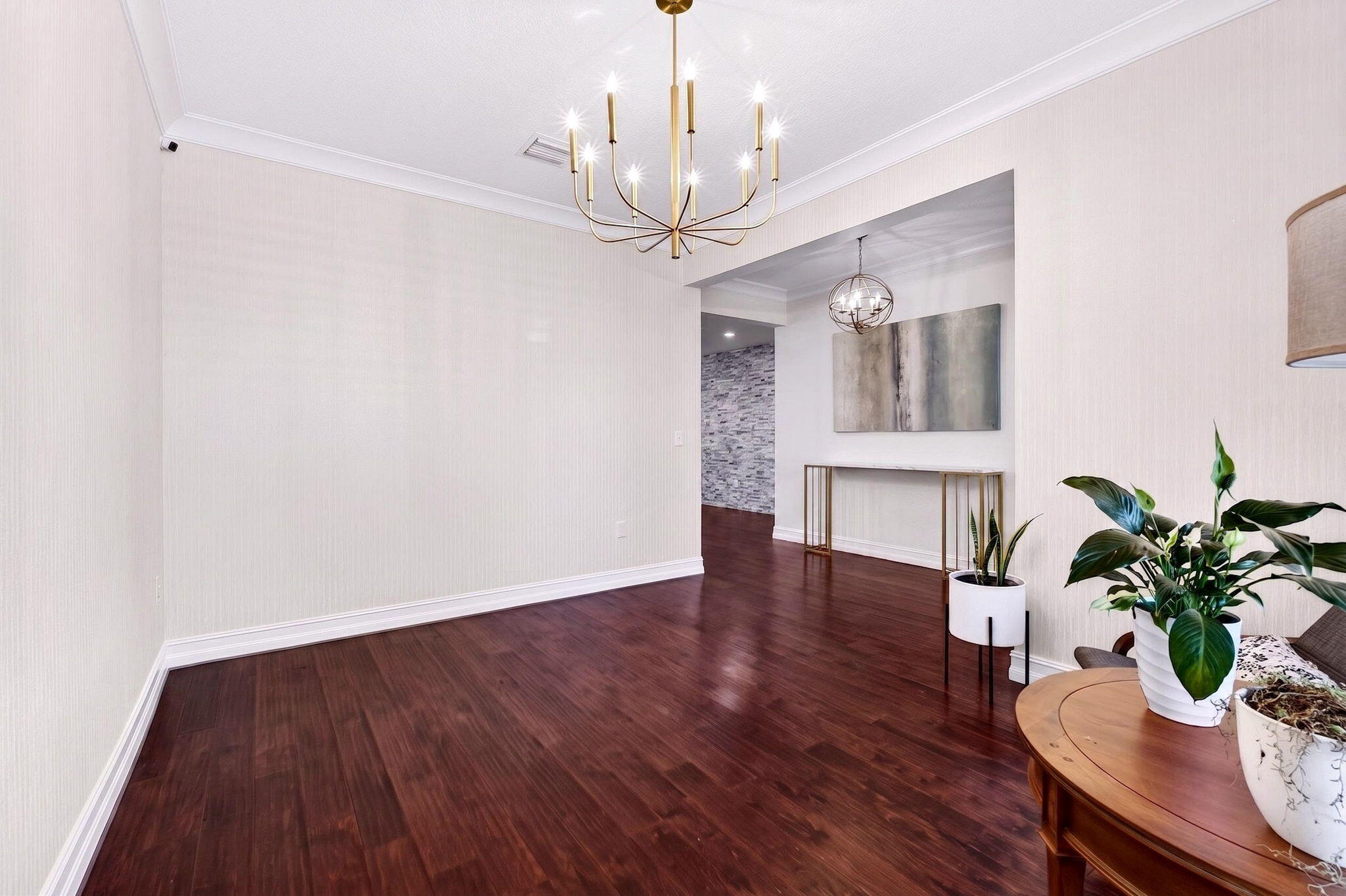 ATLANTIC COMMONS PL 5 - Residential Lease
