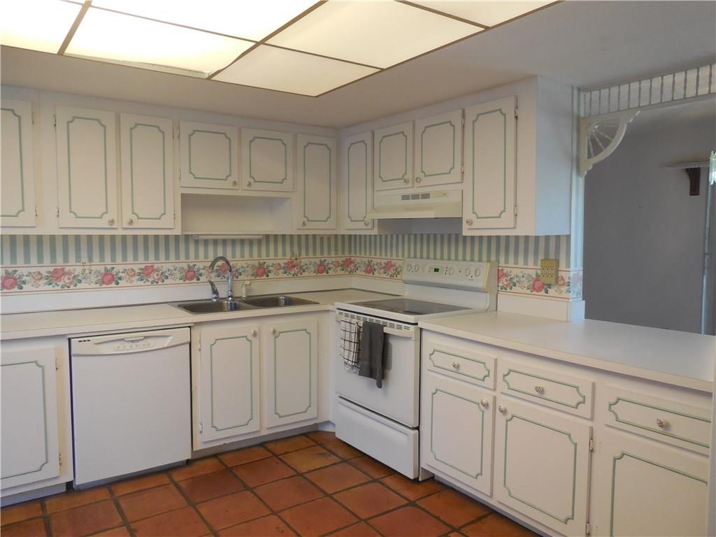 WOODLANDS OF DEER CREEK - Residential