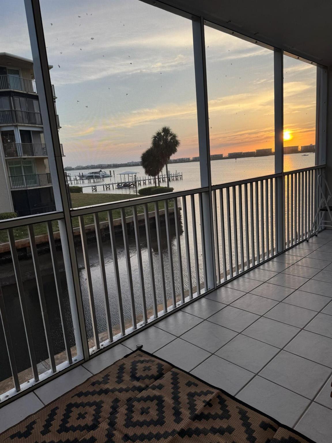 WATERWAY CLUB - Residential Lease