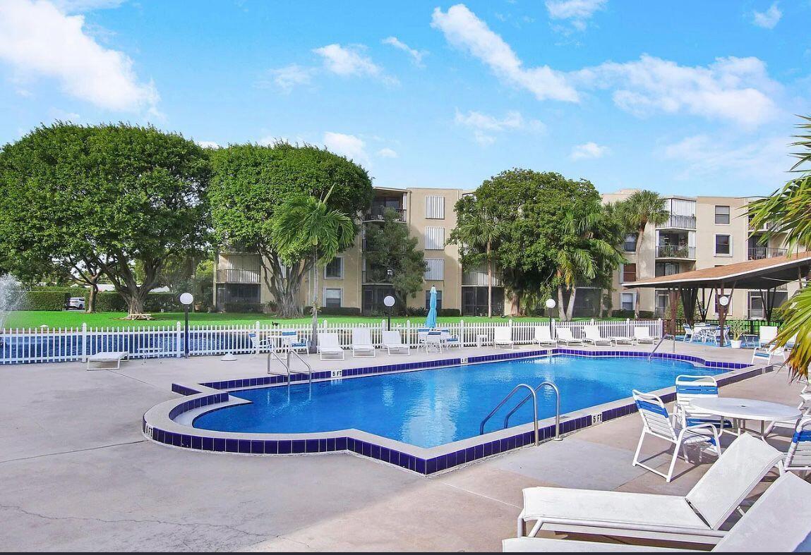 WATERWAY CLUB - Residential Lease