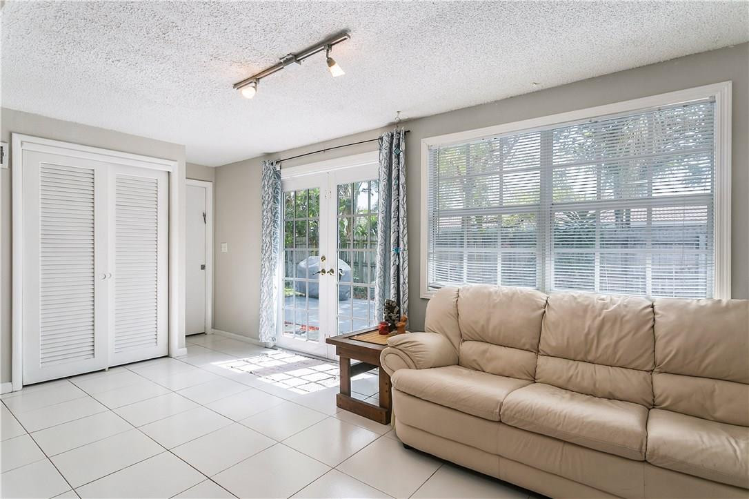 Harbor Village Sec H 45-4 - Residential