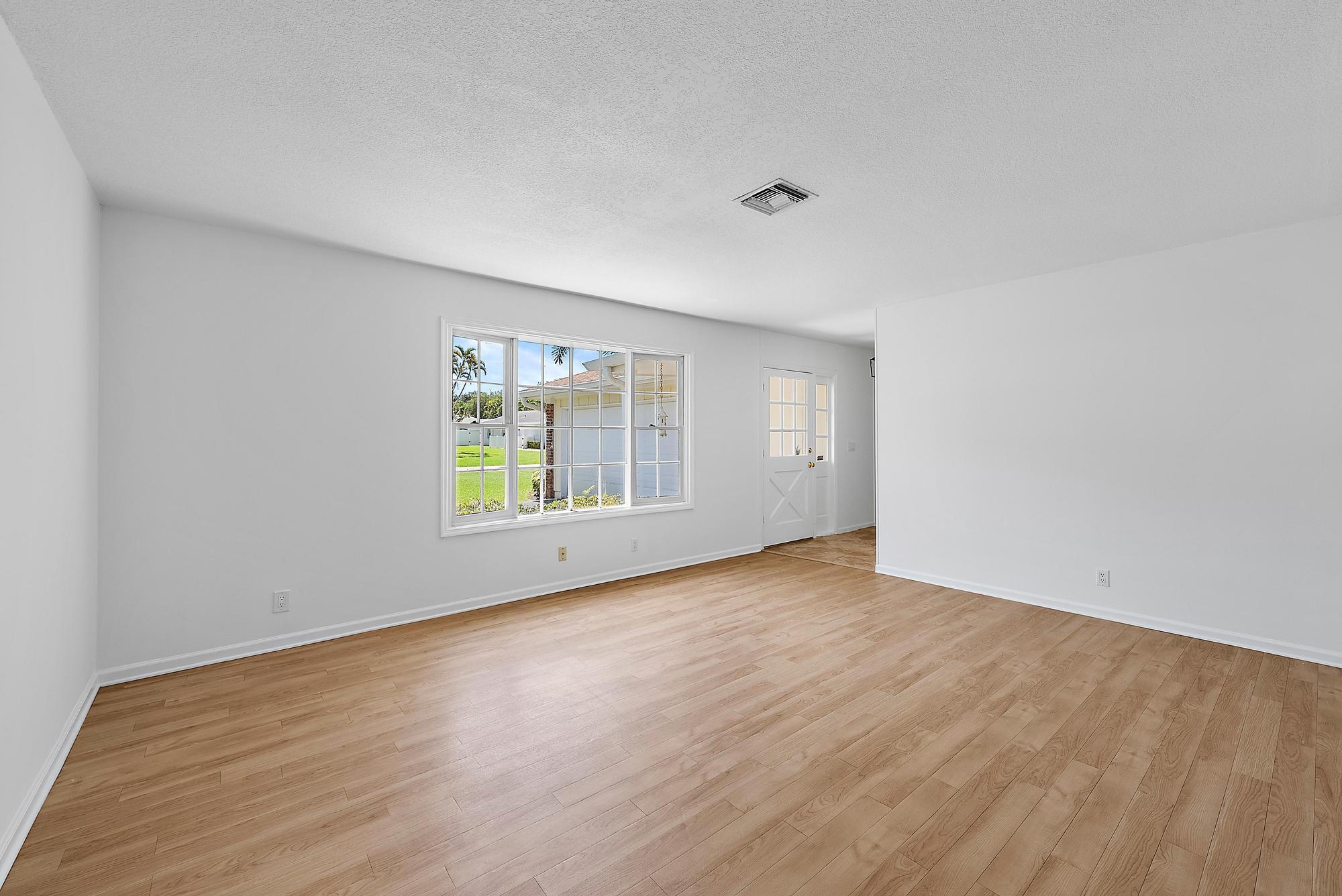 19927 Hibiscus Drive