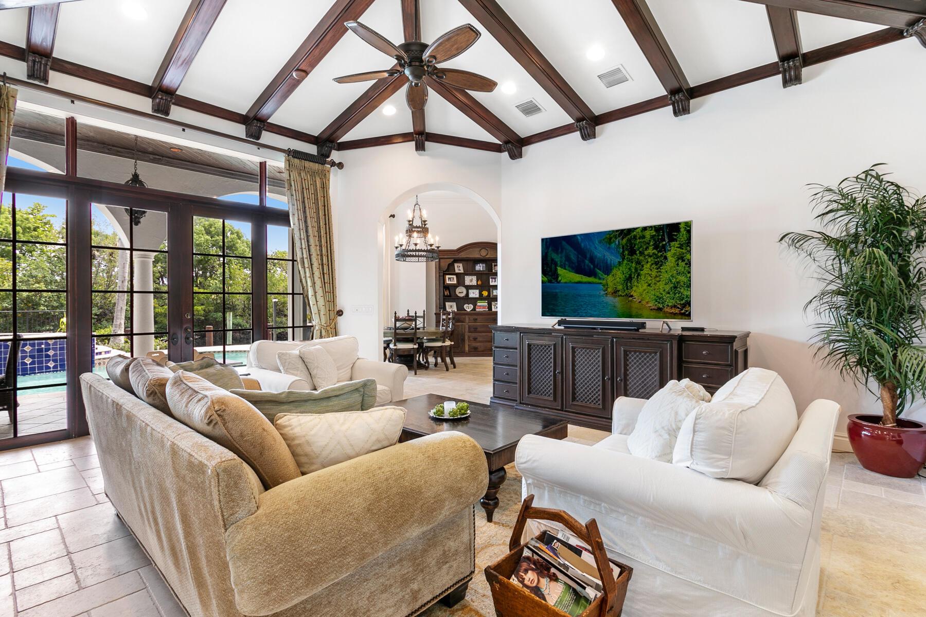 HARBOUR ISLES - Residential