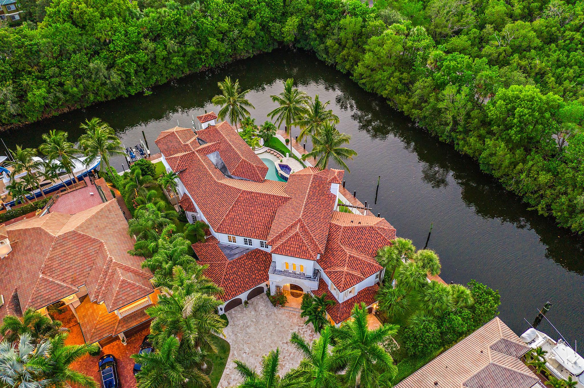 HARBOUR ISLES - Residential