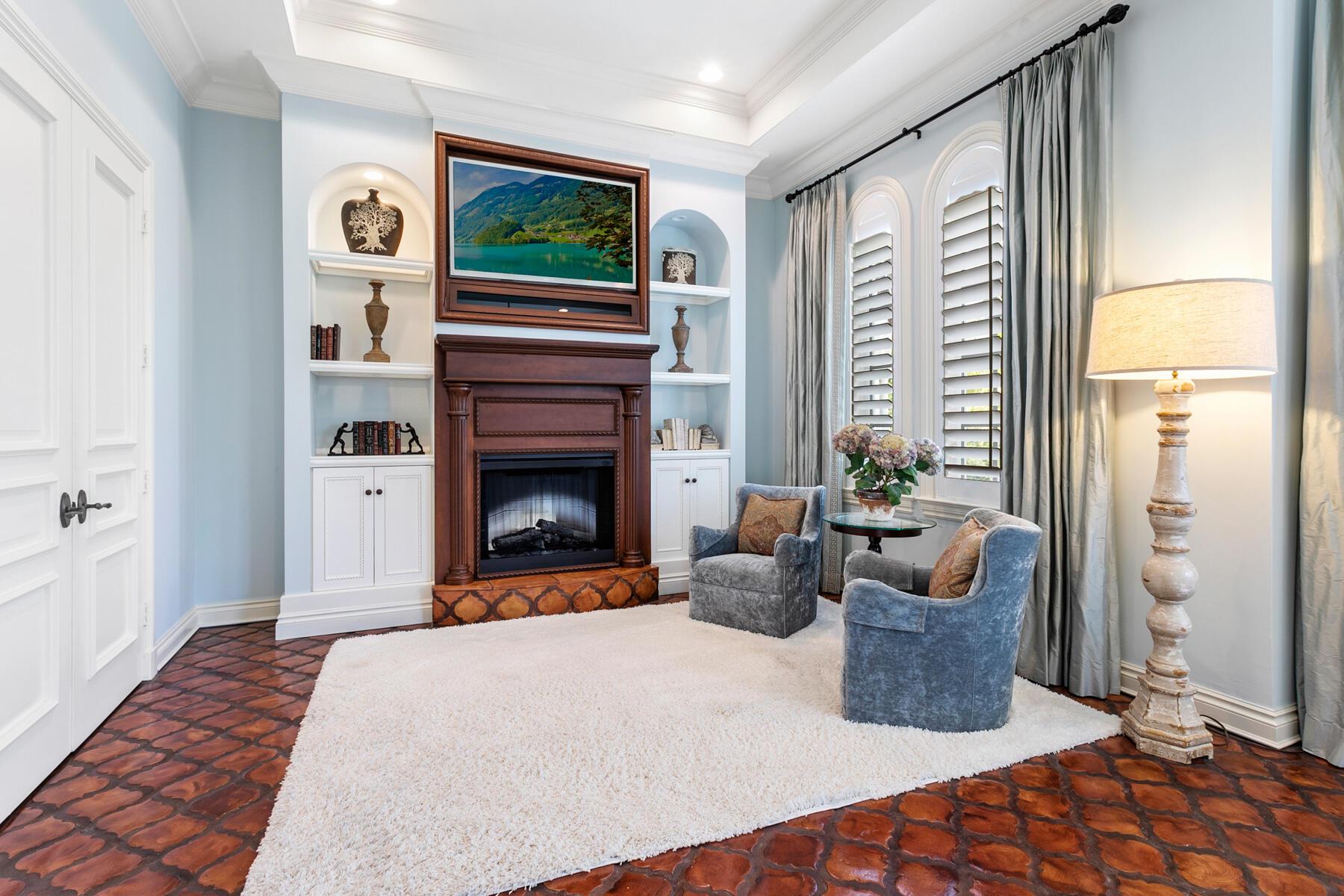 HARBOUR ISLES - Residential