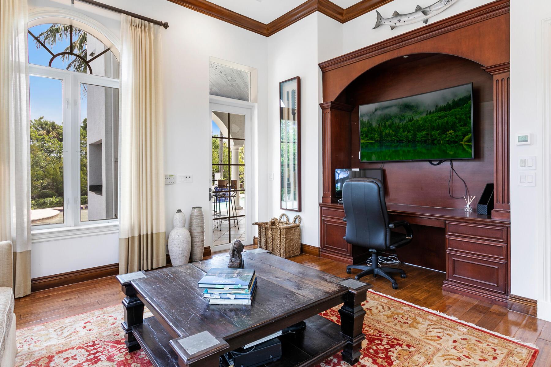 HARBOUR ISLES - Residential