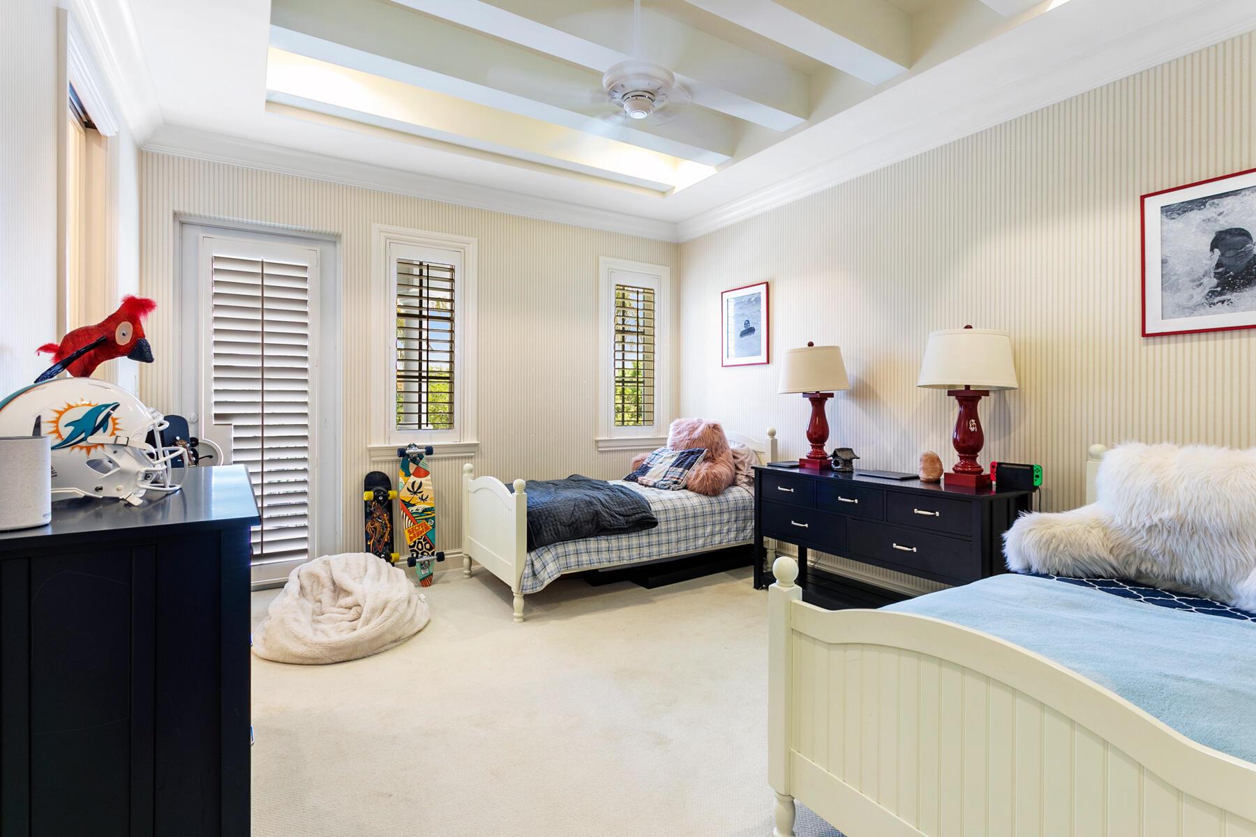 HARBOUR ISLES - Residential