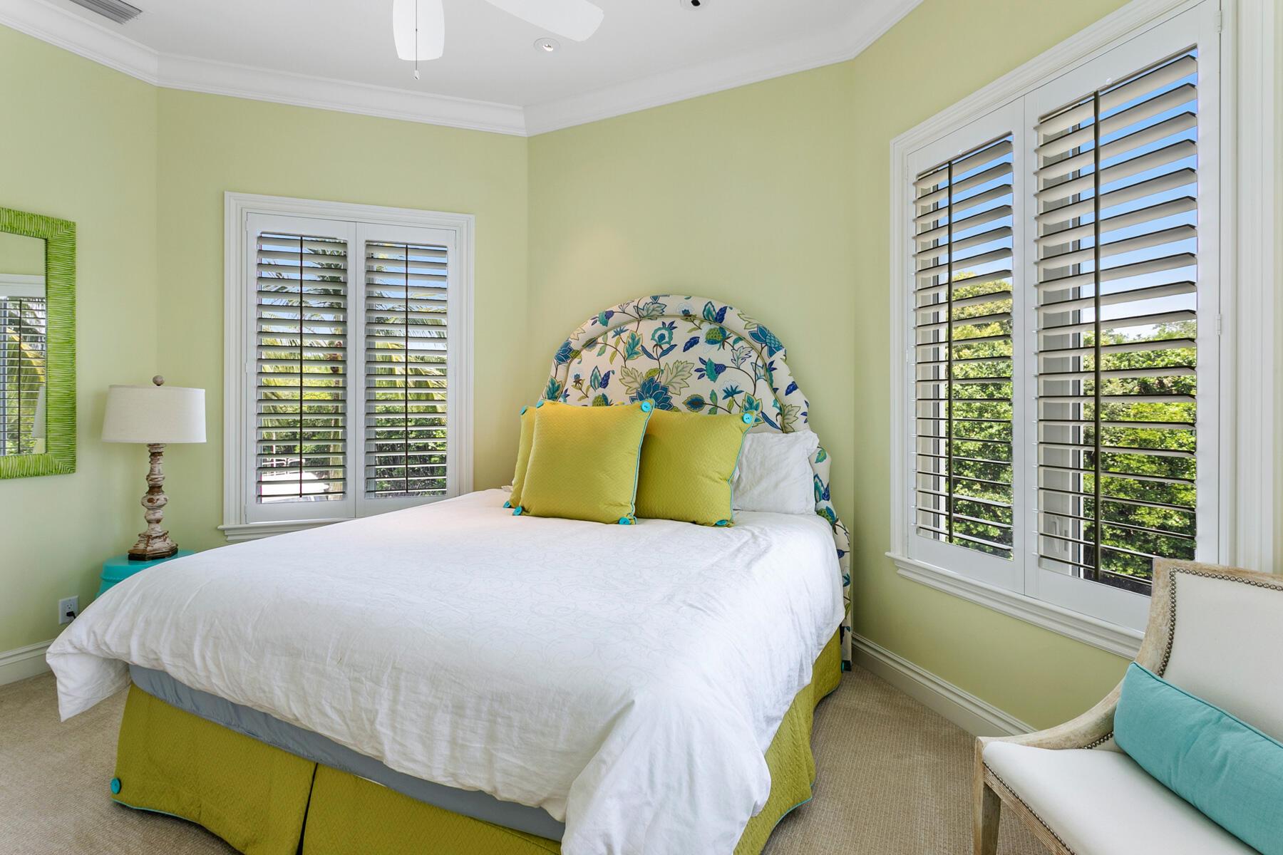 HARBOUR ISLES - Residential