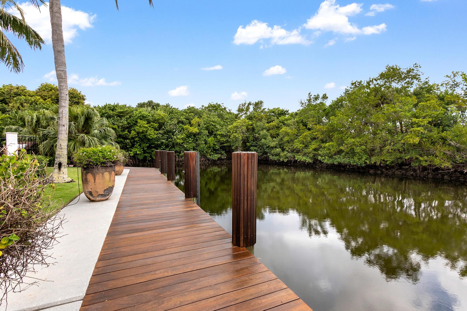 HARBOUR ISLES - Residential