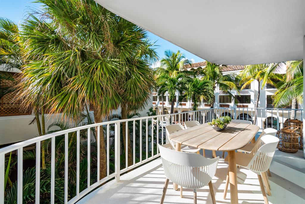 WINTHROP HOUSE CONDO - Residential