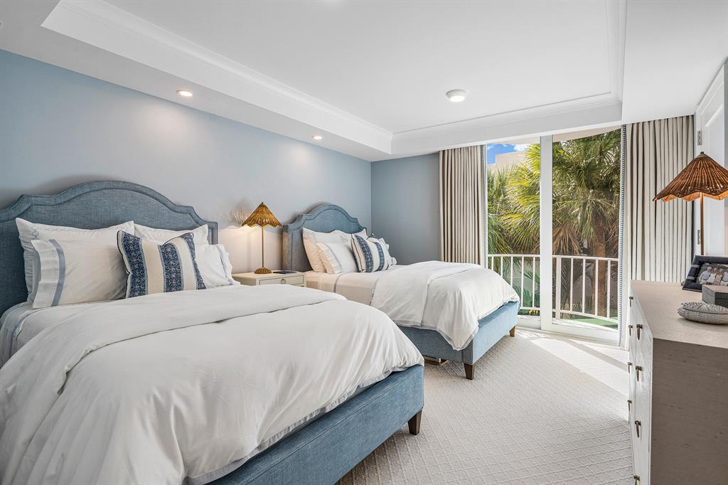 WINTHROP HOUSE CONDO - Residential