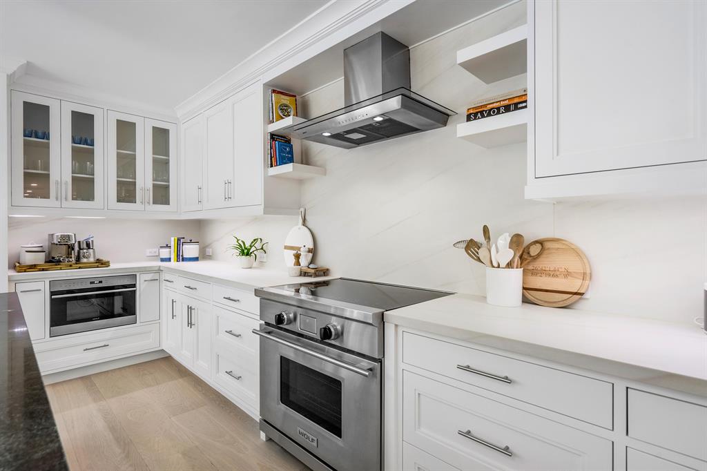 WINTHROP HOUSE CONDO - Residential