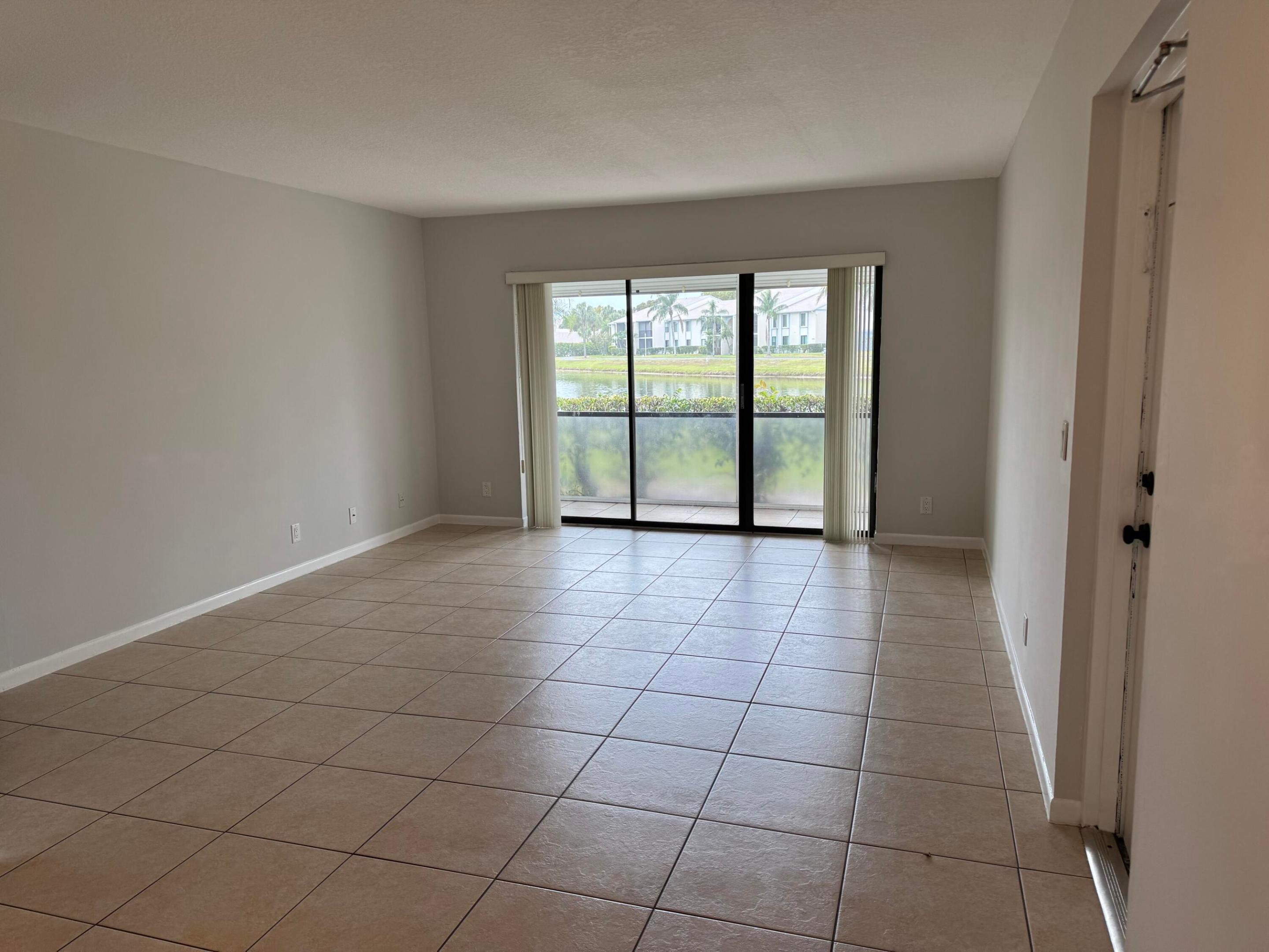 1107 Green Pine Boulevard B1