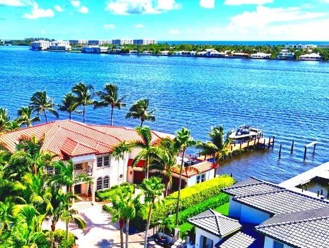 A home in Lake Worth Beach