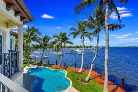 A home in Lake Worth Beach