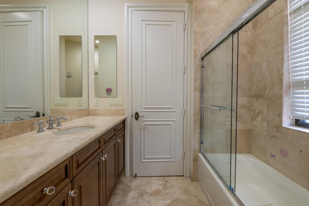 THE OAKS AT BOCA RATON - Residential Lease