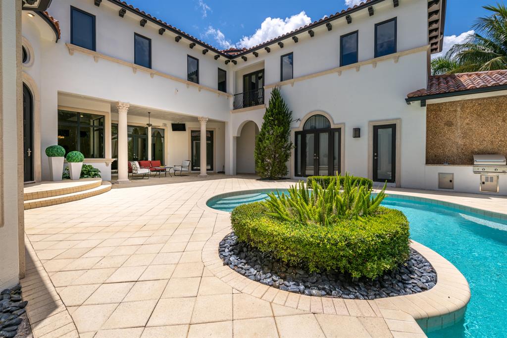 THE OAKS AT BOCA RATON - Residential Lease