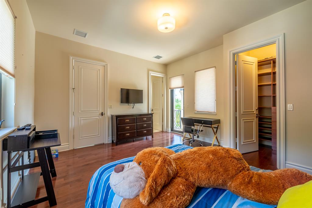 THE OAKS AT BOCA RATON - Residential Lease